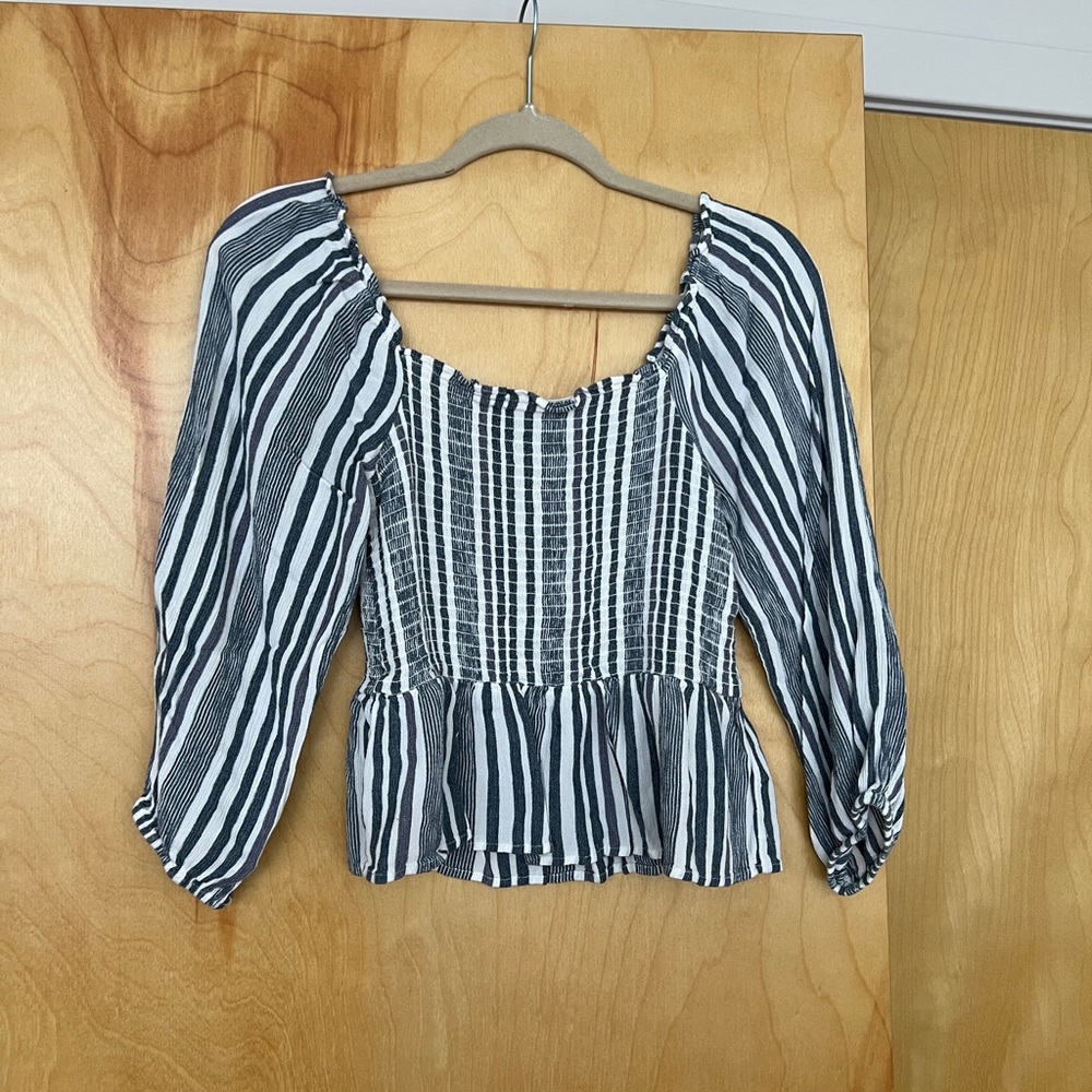 American eagle stretch top